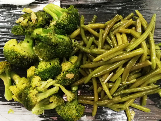 sauteed green beans and broccoli
